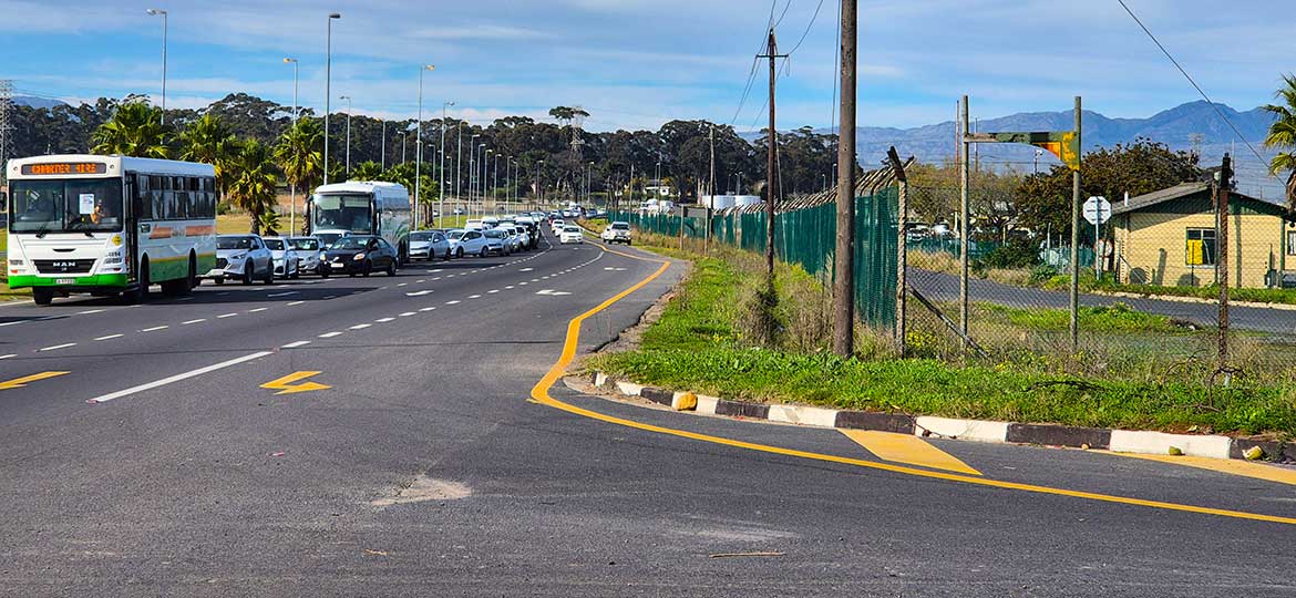 M22013 – Traffic Engineering Assistance to the City of Cape Town - Traffic calming investigations, road safety audits, speed limit surveys, traffic signal investigations and design, traffic systems management projects.